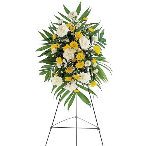 Lovely and Freshness Bouquet of Small Yellow and White Flowers