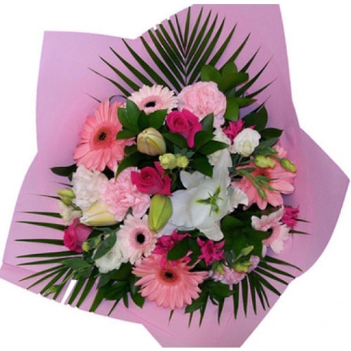 Just click and send this Gorgeous and Colorful Flower Bouquet with Love conveyin...