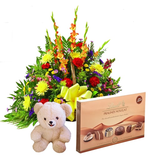 Amazing Choco-Flora-Teddy Hamper with Love