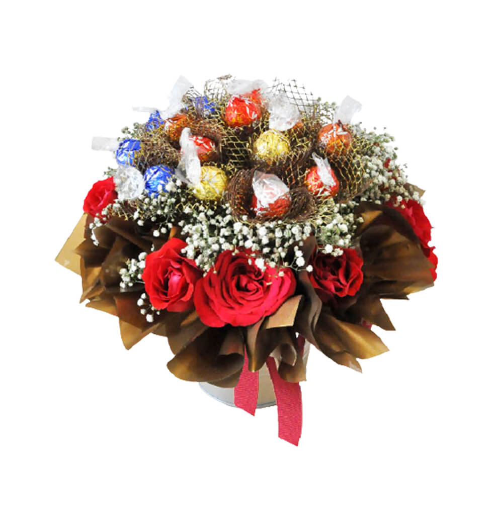 This exquisite Dome of Chocolates with Roses setc...