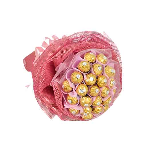 Toothsome Pink Rocher Chocolate Passion Bouquet<br/>