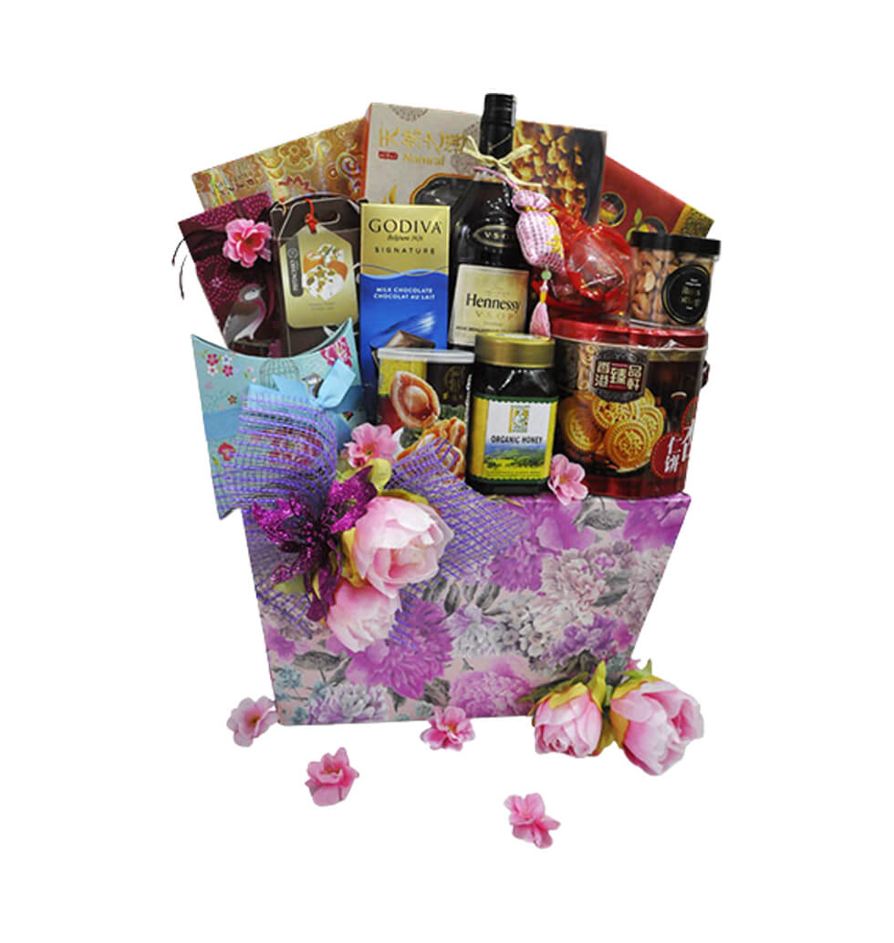 With this freshly designed gourmet hamper,Bunch of......  to Sungai siput