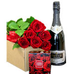 Eye-Catching Casanova Bouquet
