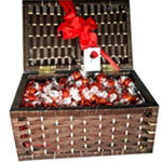 Greet your dear ones with this Dynamic Products Gi...