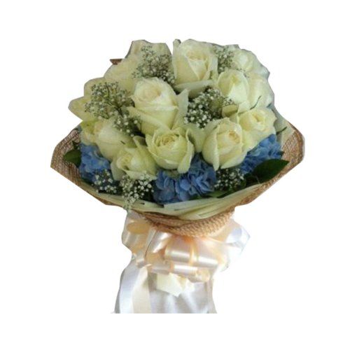 Roses With Blue Mixed Flowers