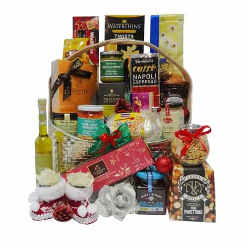 Dynamic Gift Hamper for Celebration