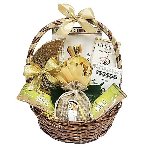 Graceful Gift Basket of Mix Assortment