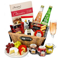 Vibrant Gift Hamper for Big Celebration